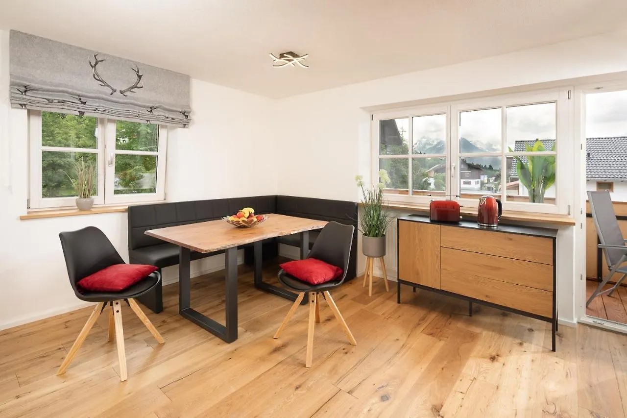 Haus 18: 4-Star Family Wellness Experience Apartment Oberstdorf